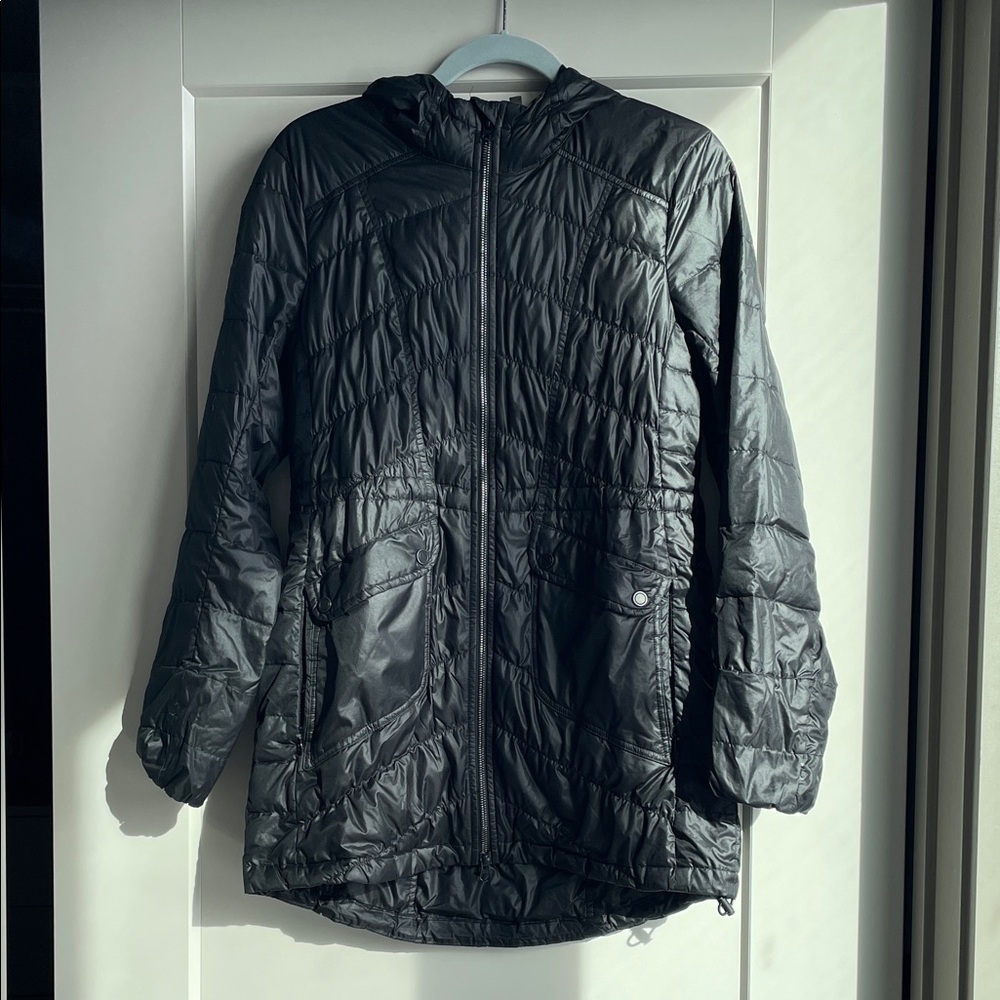 Athleta Women’s Goose Down Hooded Coat size S